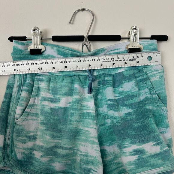 Athleta Girls Tie-dye Green White Shorts Size L (12) - Picture 4 of 7